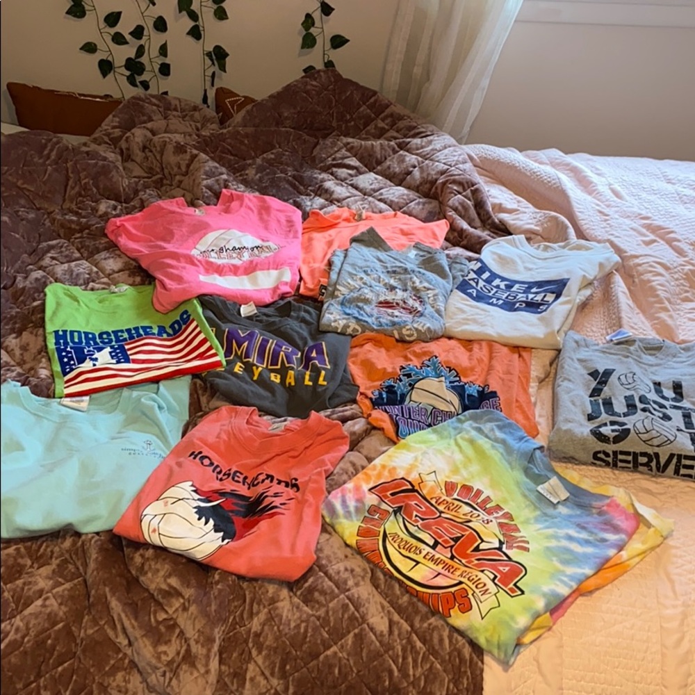 Bundle of t-shirts 5$ each
